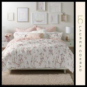 Lc Lauren Conrad Bedding Twin Xl Floral Comforter Poshmark